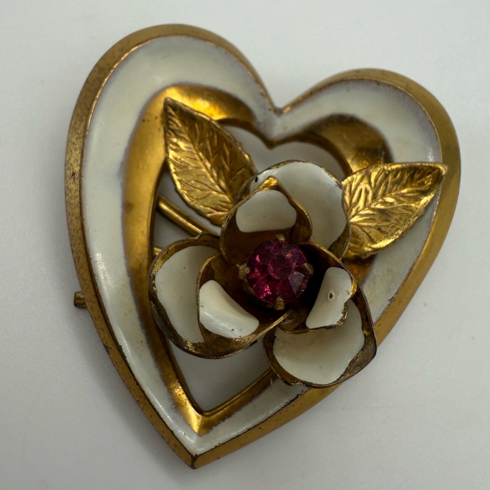Vintage Signed Coro Gold Tone Heart Enamel Flower Rhinestone Pin Brooch Retro - Picture 2 of 10